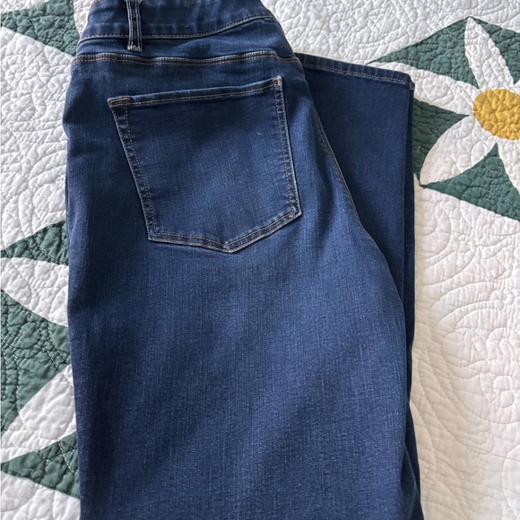 WHBM  Women's Jeans2 Pair size 10 & 12 - Picture 4 of 6